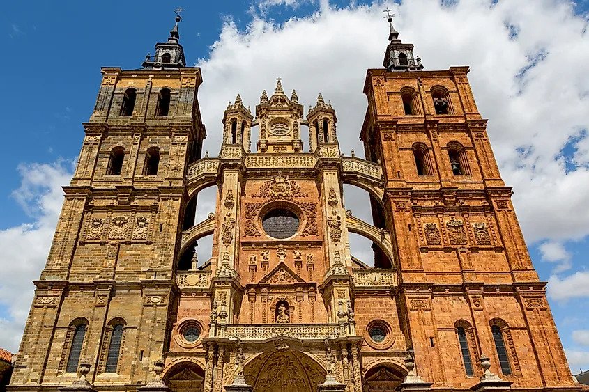 Complete Guide About The Distinctive Features Of Different Churches