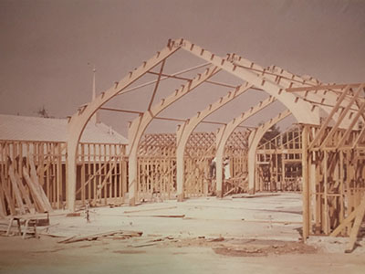 An old picture of a church being constructed